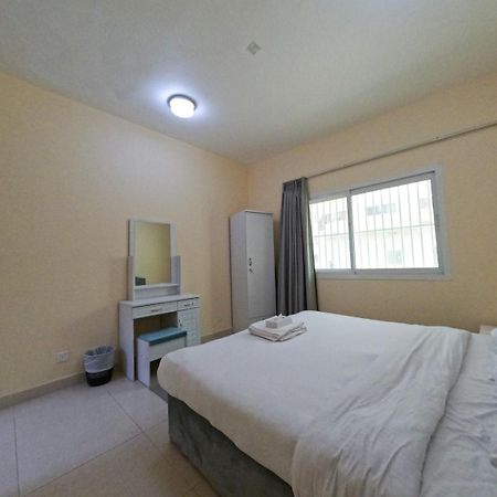 Hor Al Anz Star Residence - Home Stay Dubai Buitenkant foto