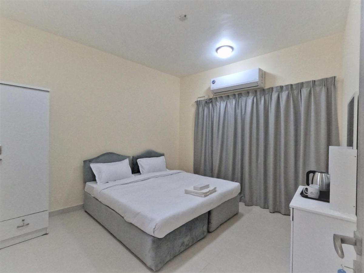 Hor Al Anz Star Residence - Home Stay Dubai Buitenkant foto